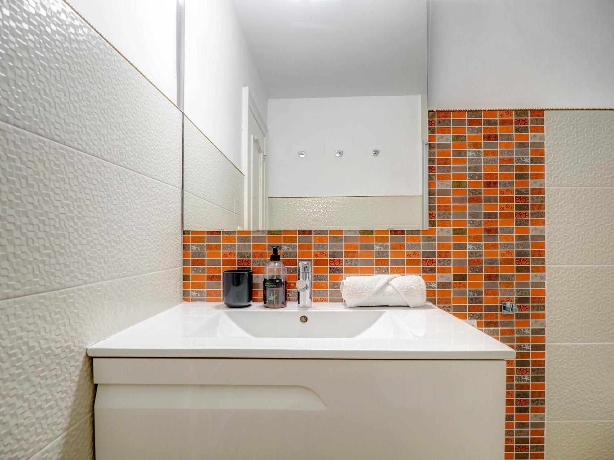 The Lilium Apartment By Hello Homes Sitges Eksteriør billede